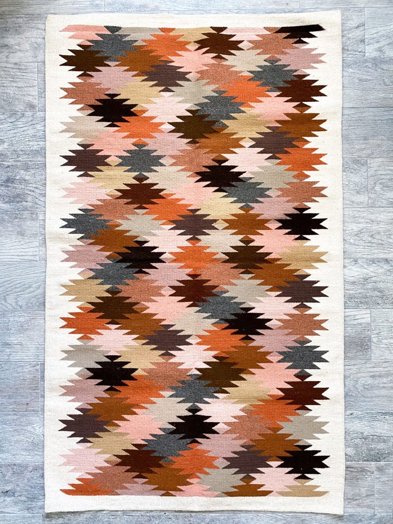 Estrella Accent Rug